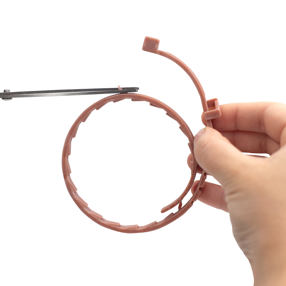 5.Bolfo small collar_cut