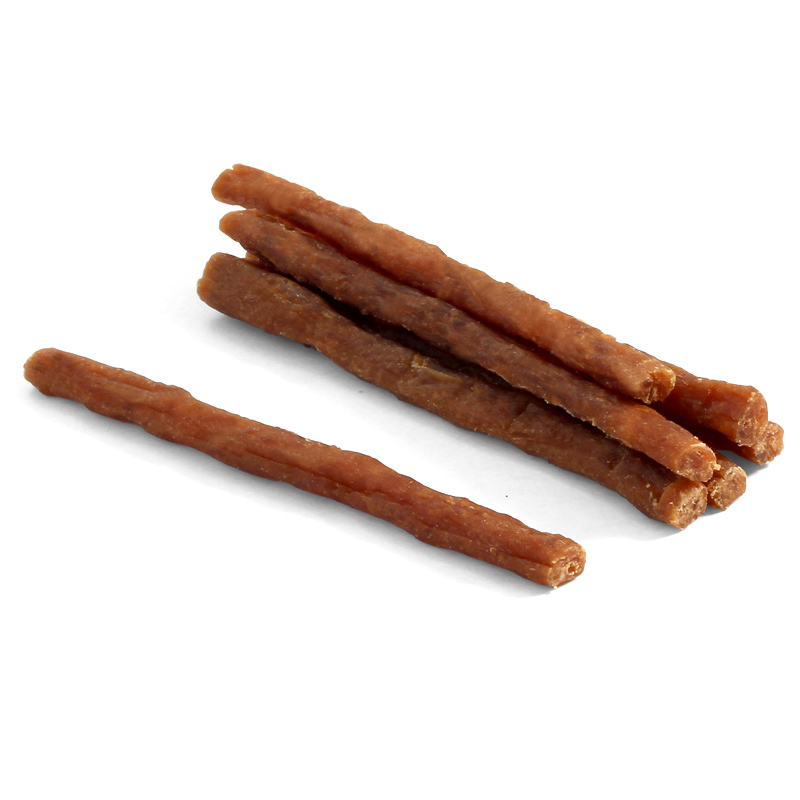 Triol лакомство для взрослых кошек всех пород, аппетитные колбаски из кролика с курицей