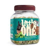 Little One_snack_pea flakes_face