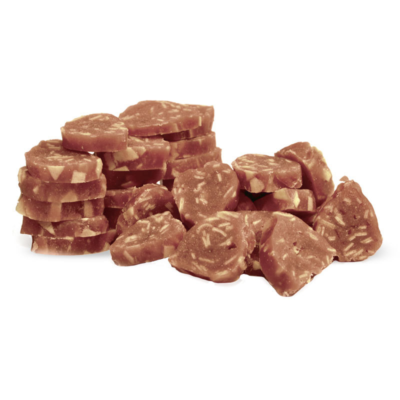 Triol лакомство для взрослых кошек всех пород, нежные сердечки из ягненка